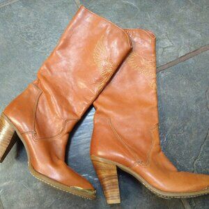 Vintage 70s Campus Leather Eagle Embroidered Studded Boots